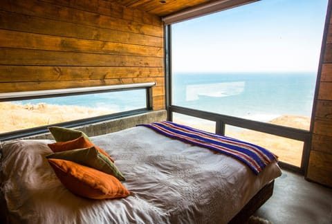 Bed, Bedroom, Sea view