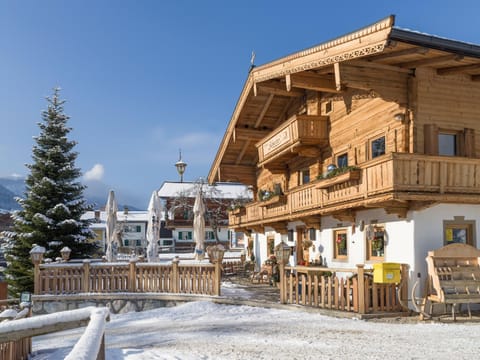 Property building, Winter