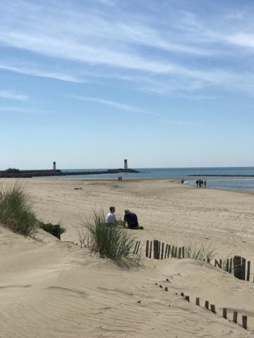 Oh! Campings - La Tamarissière Agde Campground/ 
RV Resort in Vias