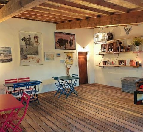 Mas Constantin Apartment in Arles