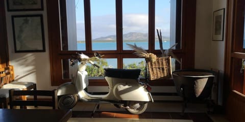 Living room, Sea view