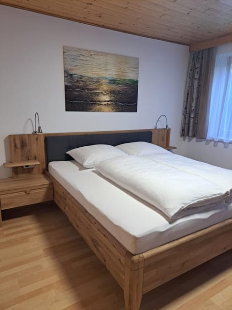 Bedroom, Garden view