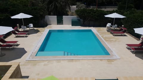 Villa piscina 24 posti letto Casa in Torre dell'Orso