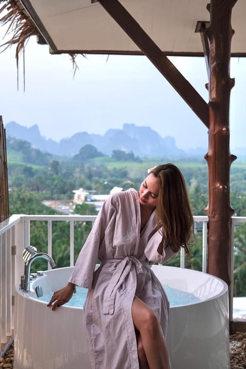 People, Natural landscape, View (from property/room), Balcony/Terrace, Mountain view, Bath