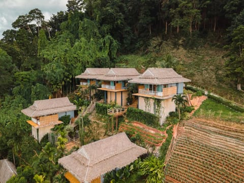 Property building, Natural landscape