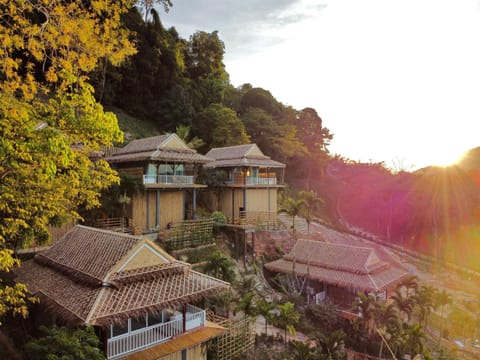 Property building, Natural landscape