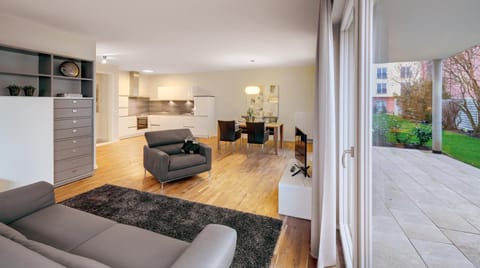 Living room, Dining area, Garden view