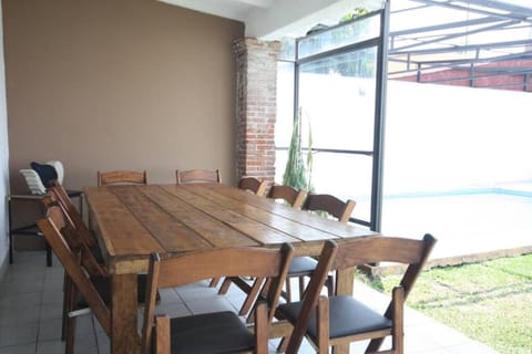 Casa Luna con alberca para 26 personas Cuernavaca Eigentumswohnung in Jiutepec