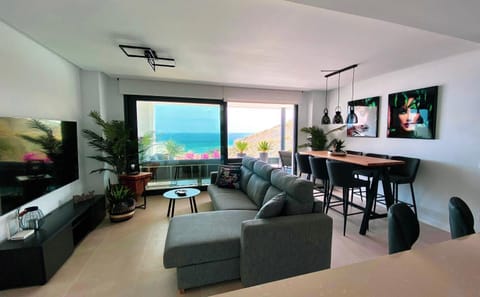 SUPER SIX - Brand New Seaview in Costa Del Sol Apartment in Fuengirola