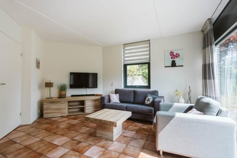 Haringvliet 077 - Noordzeepark Ouddorp - NOT INTENDED FOR COMPANY OR WORK-RELATED STAYS House in Ouddorp