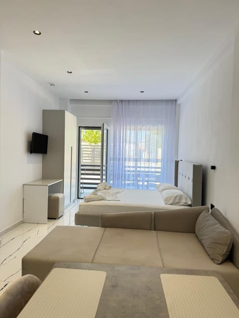 Maison Apartments Bed and Breakfast in Vlorë