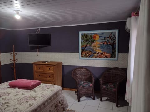 Rancho Velho Tropeiro Bed and Breakfast in São Francisco do Sul