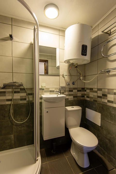 Shower, Toilet, Bathroom