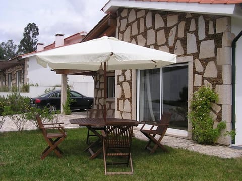 Casas Da Azenha House in Viana do Castelo District, Portugal