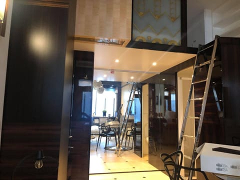 Studio boisé à 2 pas du jardin du Luxembourg Apartment in Paris