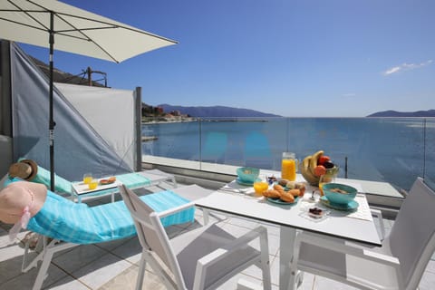 Balcony/Terrace, Sea view, Breakfast