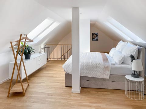Modern & Stylisch: Maisonette Wohnung in Freising Condo in Freising