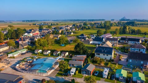 Property building, Bird's eye view