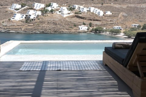 Amal Kythnos Suites Hotel in Kea-Kythnos