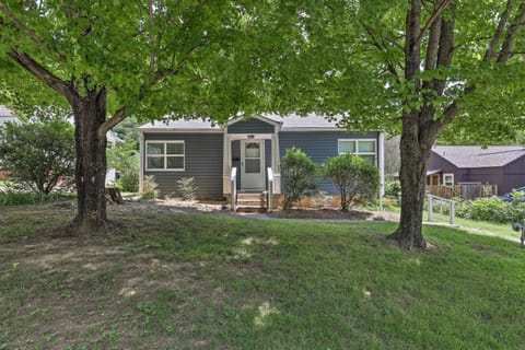 Updated Fayetteville Home Less Than 2 Miles to UArk! Casa in Fayetteville