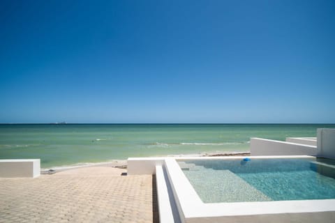 PENINSULA STAYS 4BR Beach House @ PROGRESO The Best Location in the Yucatan House in Progreso