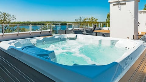 Hot Tub, View (from property/room), Balcony/Terrace, Balcony/Terrace