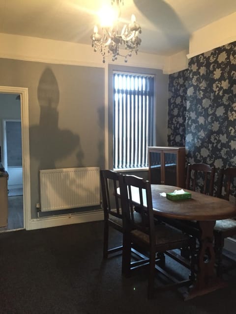 Private double room near City centre, Coventry Vacation rental in Coventry