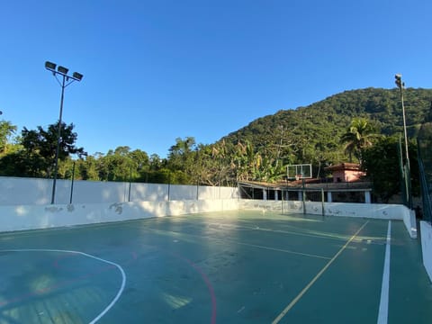 Activities, Fitness centre/facilities, Tennis court