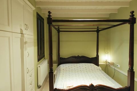 Apartment in Anakasia overlooking Volos Apartment in Magnesia Prefecture, Greece