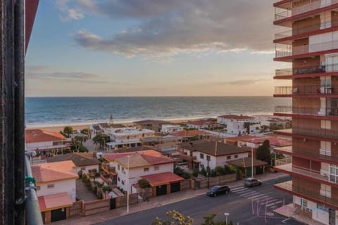 Tres dormitorios vistas al mar junto a la playa Condominio in Punta Umbría