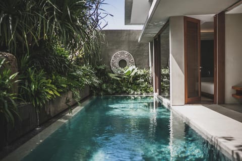 Property building, Swimming pool