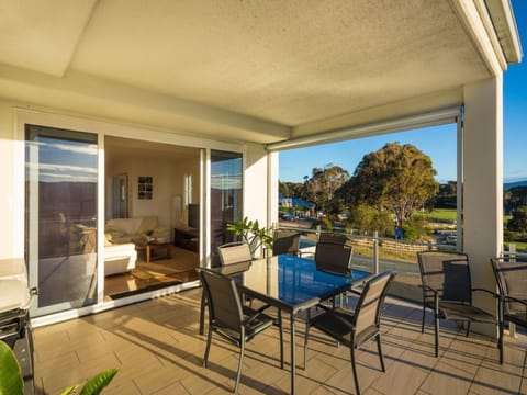 Wharf Apartment Unit 11 Condo in Narooma