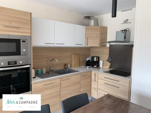 Appartement rénové avec garage privé, balcon et vue mer - FR-1-482-87 Apartment in Fort-Mahon-Plage