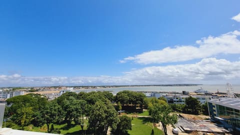 Neighbourhood, Natural landscape, City view, Sea view