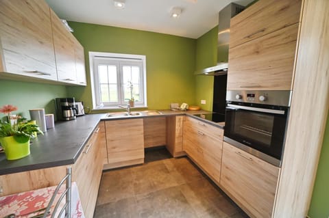 La Petite Maison dans la Prairie House in Wallonia, Belgium