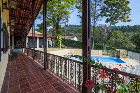 Recanto Atibaia piscina, área gourmet e vista incrível! House in Atibaia