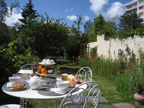 Garden, Dining area, Breakfast