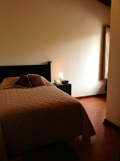 Comfort Hostel Bed and Breakfast in Guatemala City