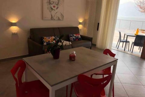 Villa Teresa - Appartamenti con vista lago Apartment in Brenzone sul Garda