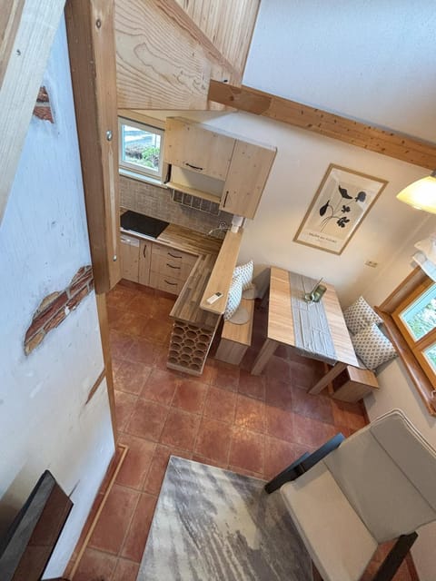 Kitchen or kitchenette, Photo of the whole room, Seating area, Dining area