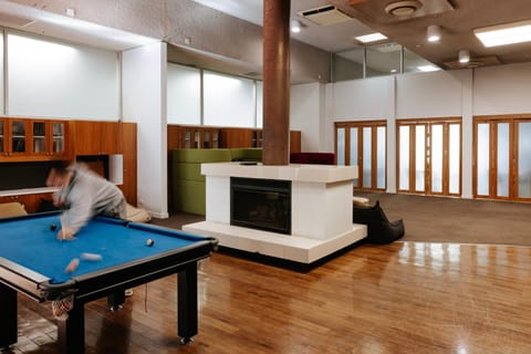 Communal lounge/ TV room, Billiard