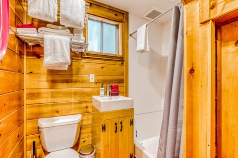 Sno-bird #8 House in Government Camp