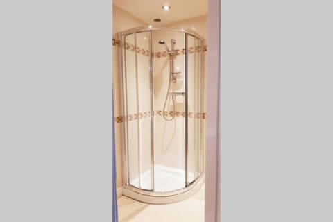 Swirl How, winter deal offered on 3 nights or more Nov-Mar Apartment in Windermere