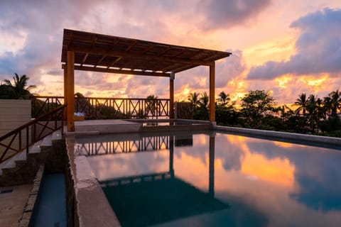 Balcony/Terrace, Swimming pool