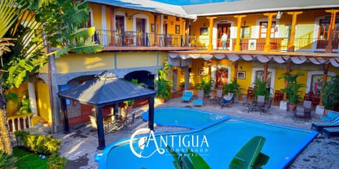 Pool view, Swimming pool