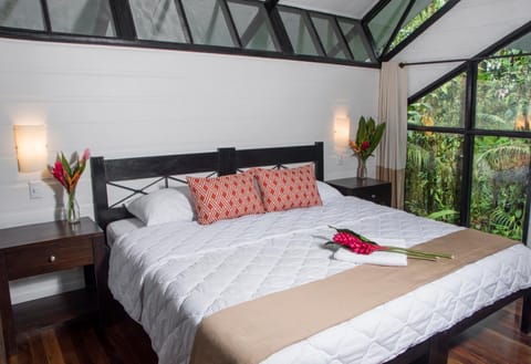 Tapirus Lodge and Reserve Lodge nature in Heredia Province