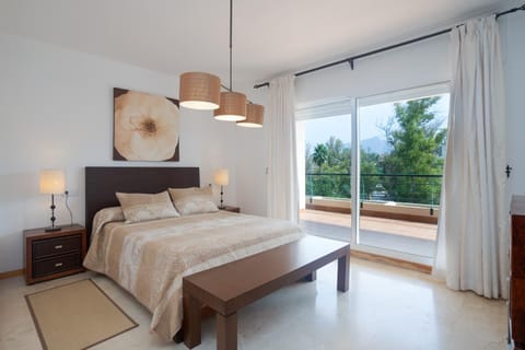 Living room, Bedroom