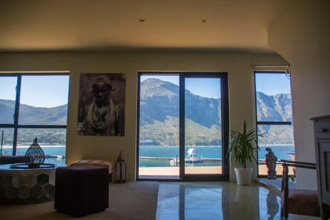 Living room, Sea view