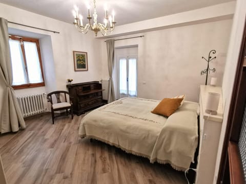 Casa Remo - dolce soggiorno nella Piazza di Greve Eigentumswohnung in Greve in Chianti