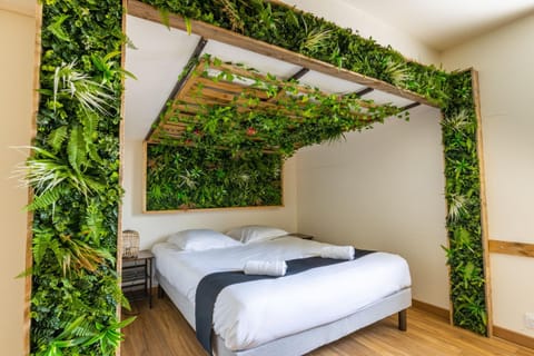 Property building, Bedroom